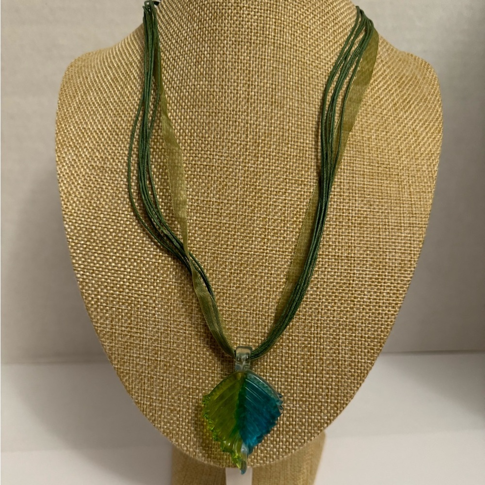 Leaf Shaped Lampwork Glass Pendant Necklace